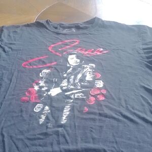Selena Short Sleeve Tee with Graphic Design